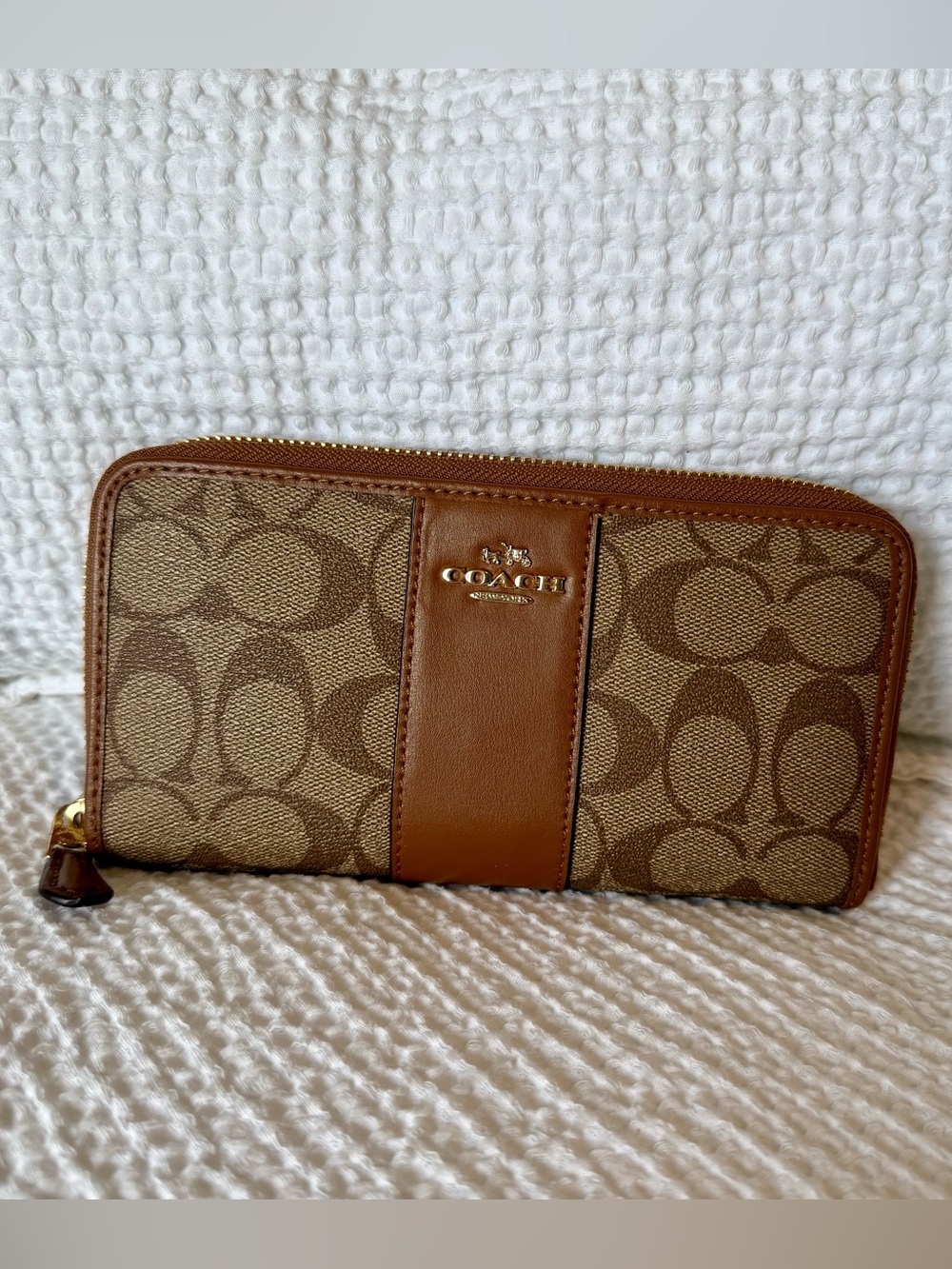 Coach Signature Zip-Around Wallet